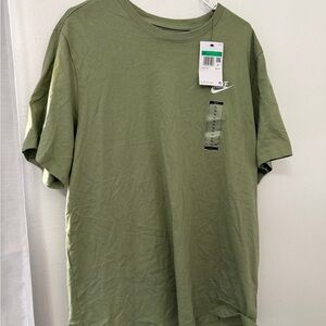 Nike Men's Olive Short Sleeve Tee
